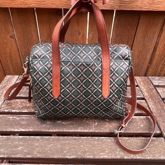 Fossil Green Print Bowler Bag with Matching Zip Around Clutch Wallet Set - Picture 2 of 11